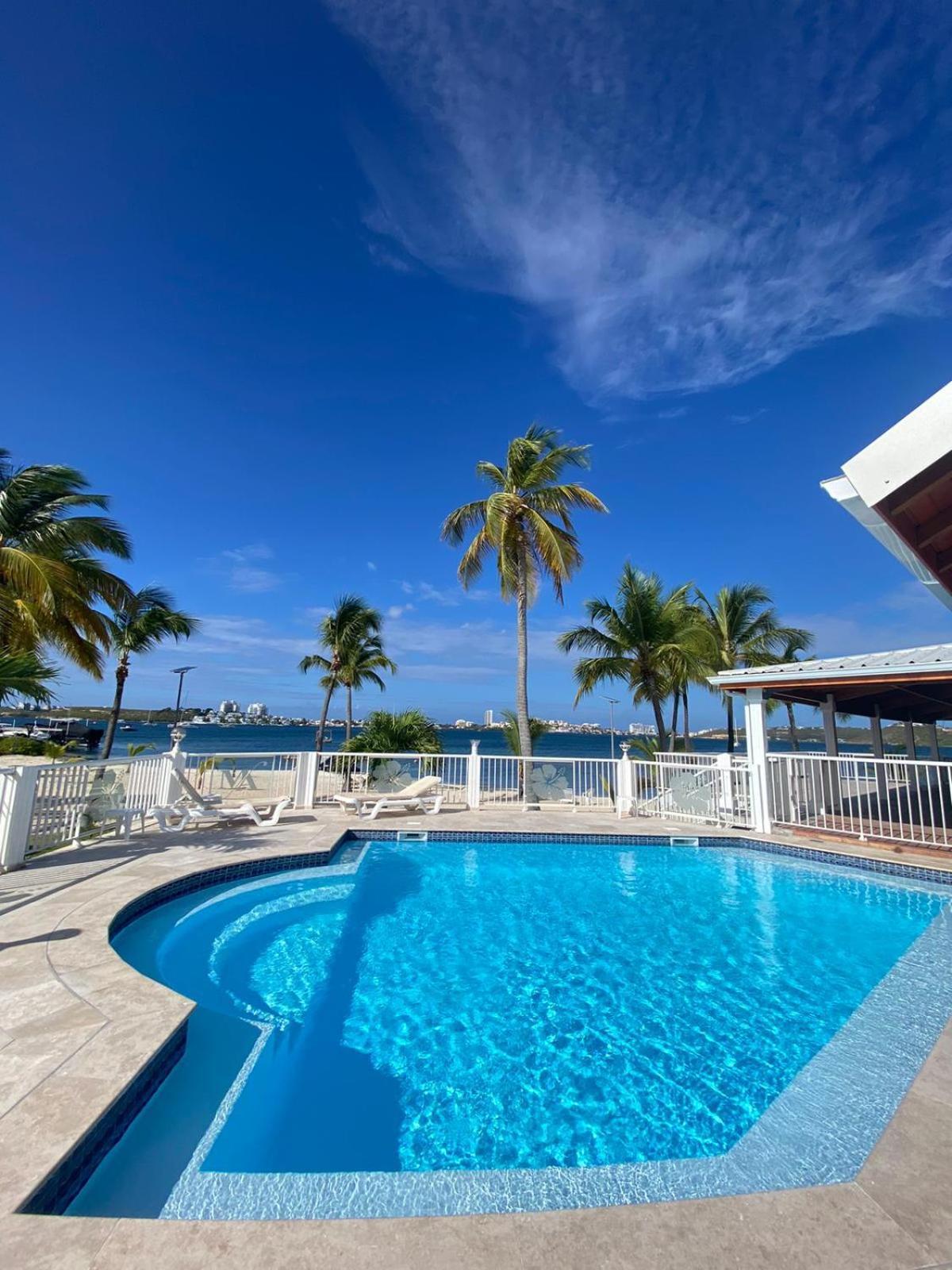 One Life Vue Lagon Sandy Ground Exterior photo